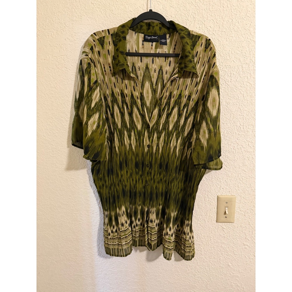 Maggie Barnes Olive Green Ikat Pleated Button Up Blouse Plus Size 5X 34/36W